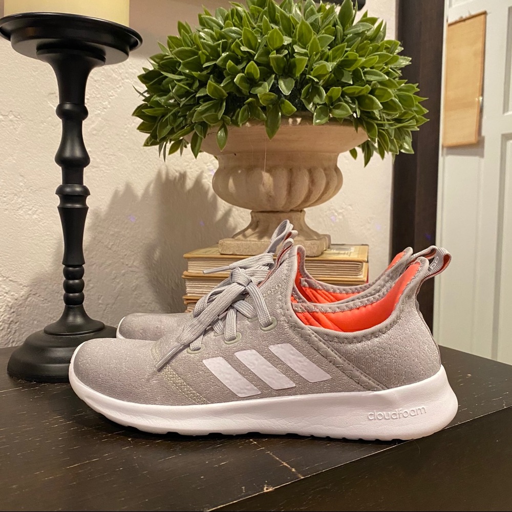 adidas Women's Cloudfoam Pure Running Shoe, size 8